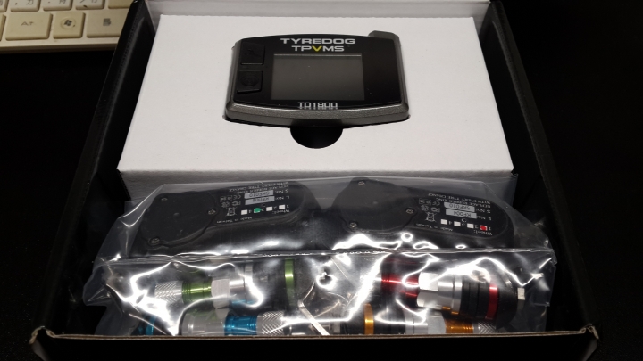 "新機種" Tyredog TD1800 (胎內式 TPVMS) 開箱 & 竹北佑仕達安裝 !!