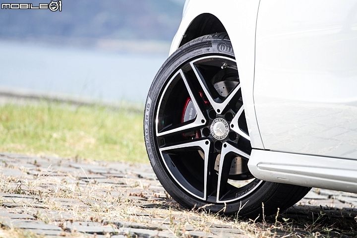 身份限量 錯過不再 Mercedes-Benz A250 Sport 6MT