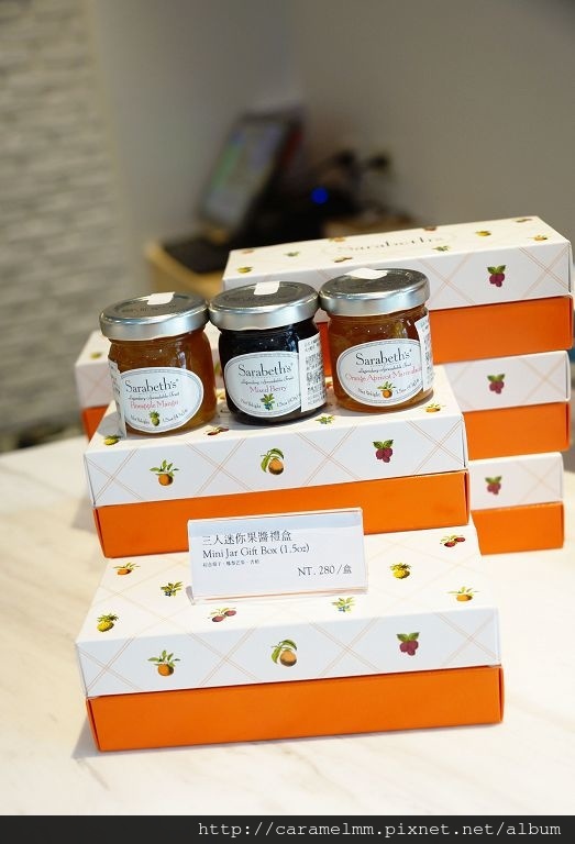 【台北大安】紐約早餐女王Sarabeth's 台灣1號店 強勢襲捲台灣!不用到日本也能品嚐到煙燻鮭魚班尼迪克蛋~忠孝敦化捷運/忠孝復興捷運/東區/SOGO敦化館