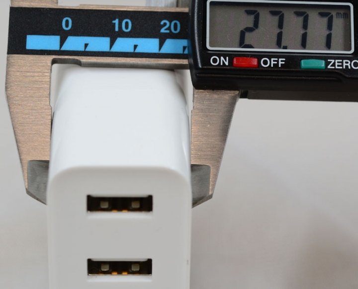 帝聞DVE代工的小米USB充電器四埠版CDQ01ZM簡介測試