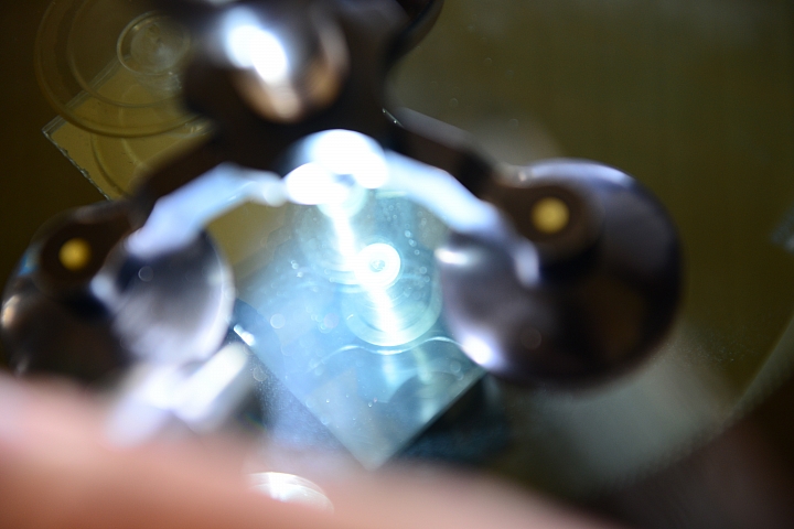 祝賀學姐女兒生日快樂及紅色Luxgen S3交車,同一天我也完成前擋玻璃修補。