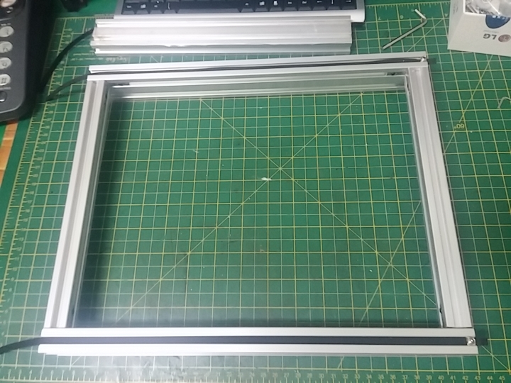 DIY組裝小功率桌上雷射雕刻機(圖多)