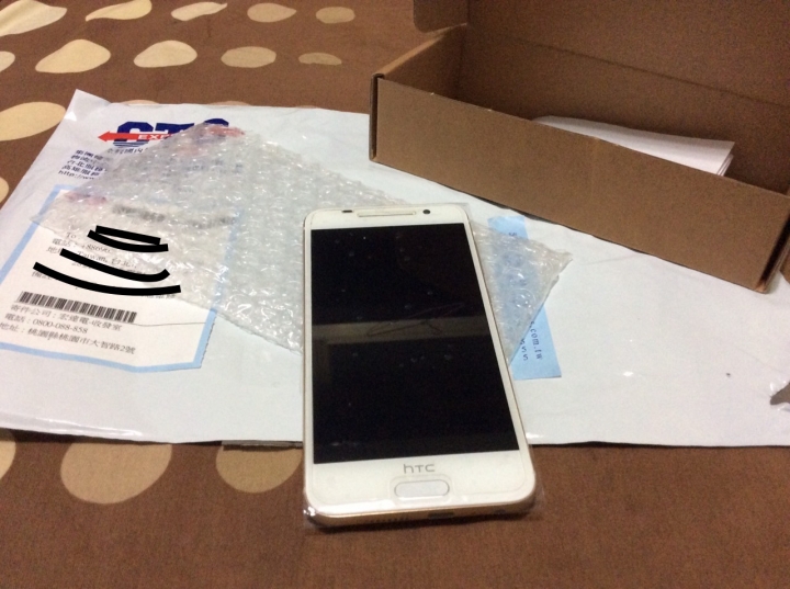 hTC 客服霸氣回應 每一支出廠手機品質都是完美的 - 7/28更新