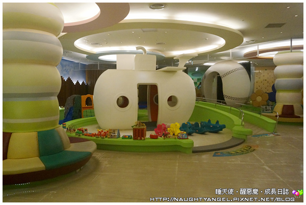 嗨翻《墾丁凱撒》全梭哈➤海豚老師探險隊、親子SPA愈玩愈香DIY (高鐵墾丁聯票75折)