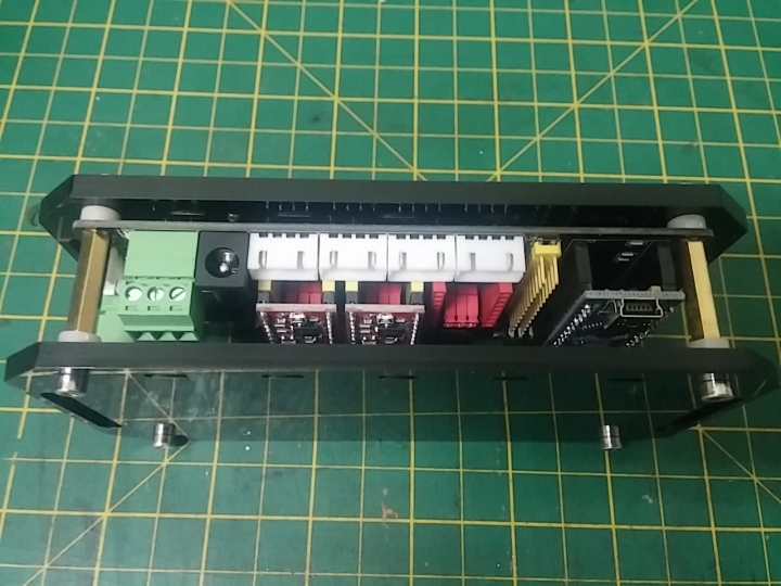 DIY組裝小功率桌上雷射雕刻機(圖多)