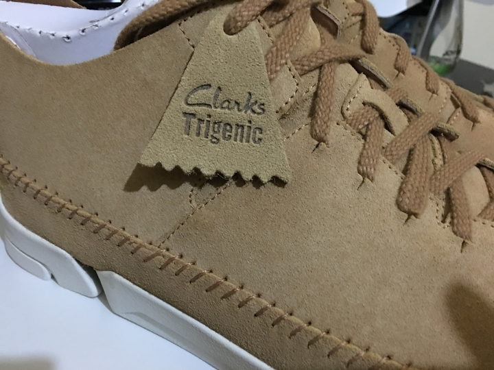 颱風過後的開箱 Clarks Trigenic Flex 全白、老鼠灰 女鞋 多色、多款、多圖 一次開完