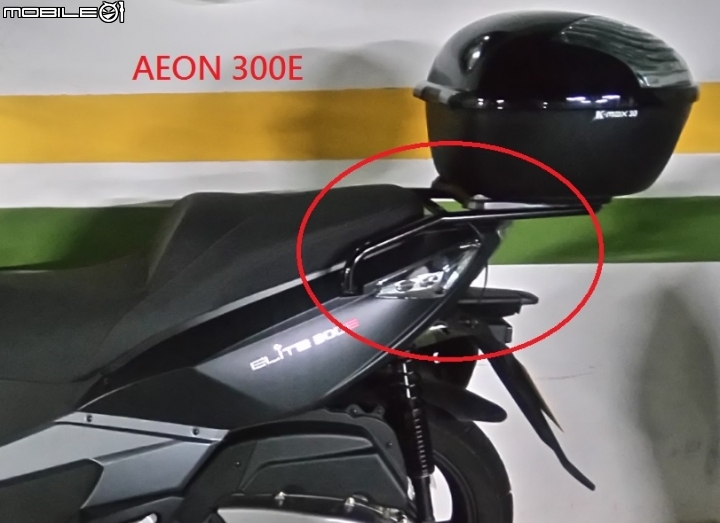 GTS 300i ABS sport 消光黑之不專業開箱 (文多圖多,傷眼請見諒)