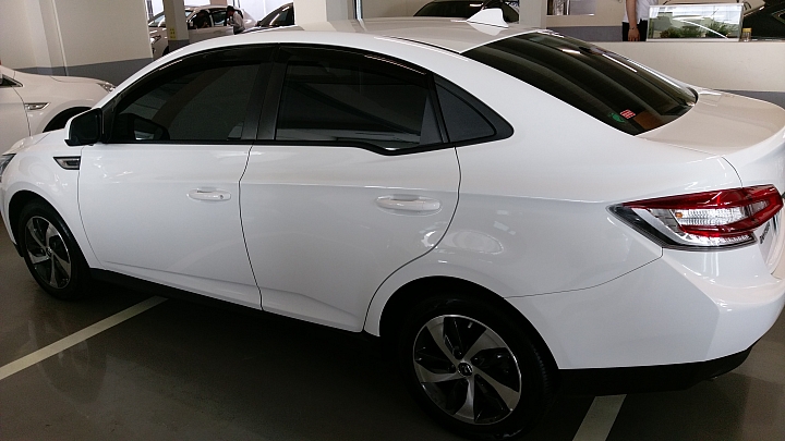 201606/30 Luxgen S3–旗艦白交車小開箱