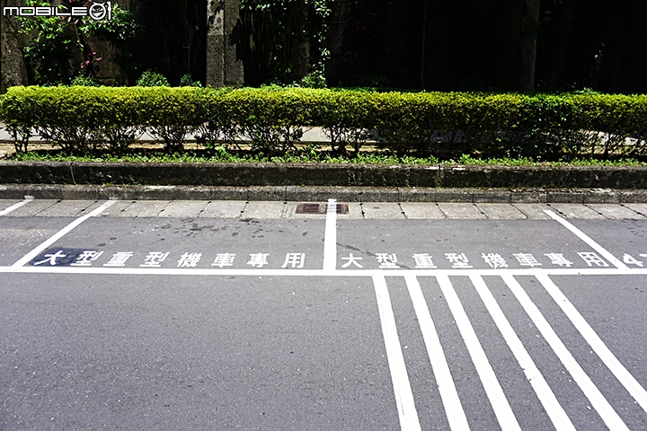 重機停車看這邊!臺北市試辦新式大型重機專用停車格相關資訊一覽