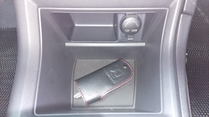 201606/30 Luxgen S3–旗艦白交車小開箱