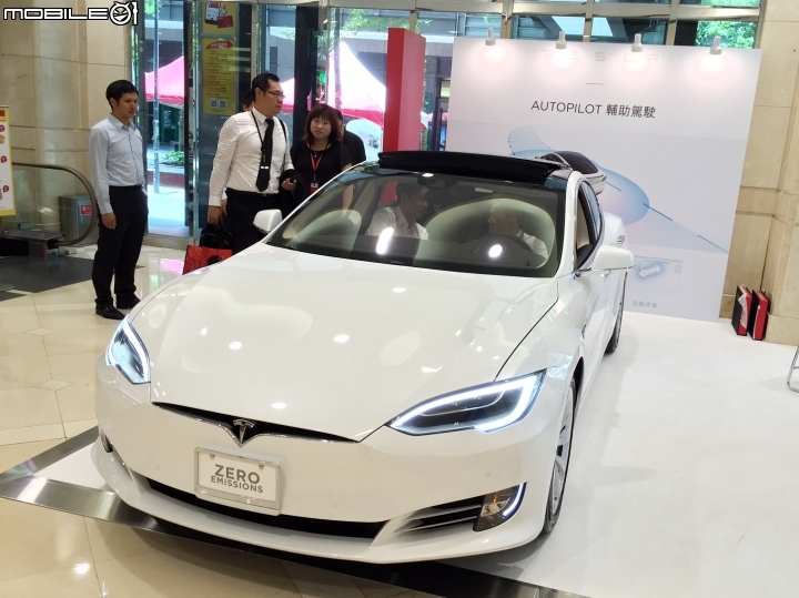 【國內新訊】Tesla快閃店於信義區開幕,正式進駐台灣市場