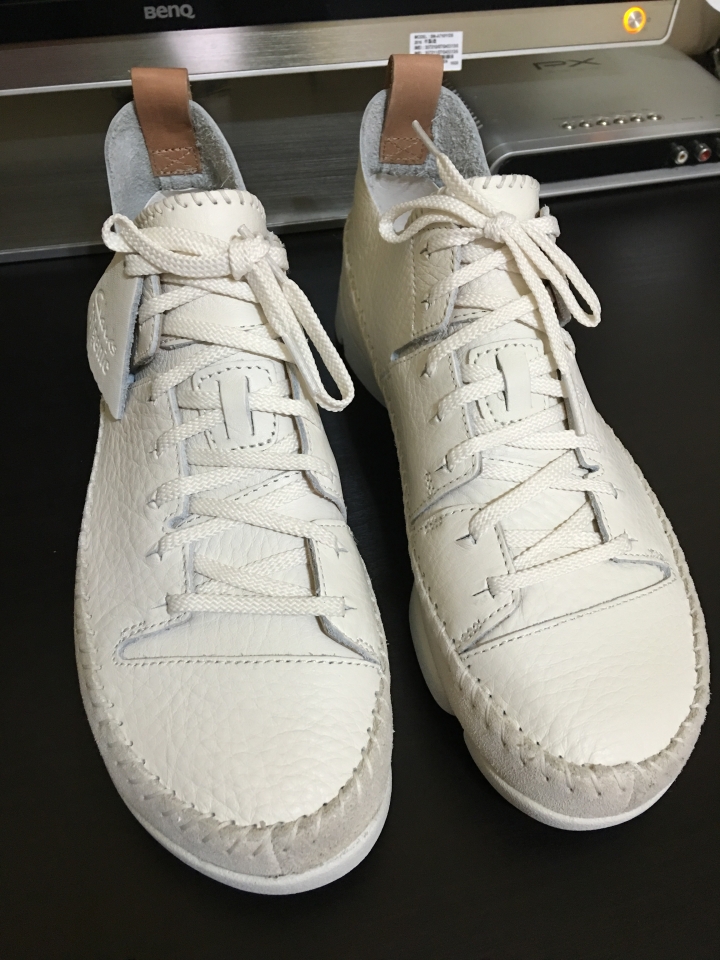 颱風過後的開箱 Clarks Trigenic Flex 全白、老鼠灰 女鞋 多色、多款、多圖 一次開完