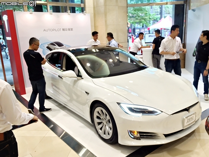 【國內新訊】Tesla快閃店於信義區開幕,正式進駐台灣市場