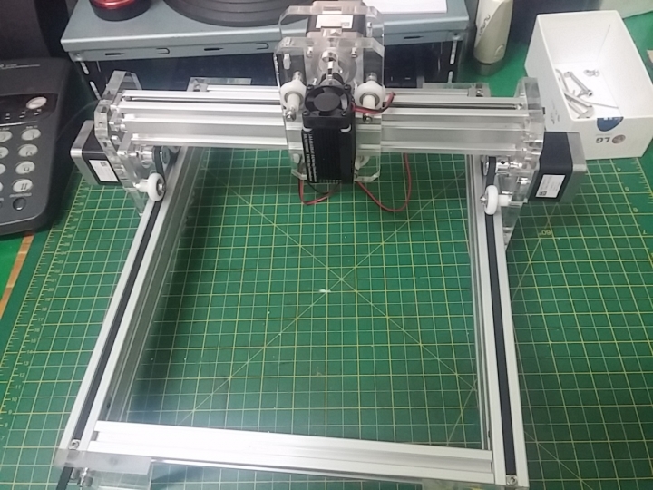 DIY組裝小功率桌上雷射雕刻機(圖多)