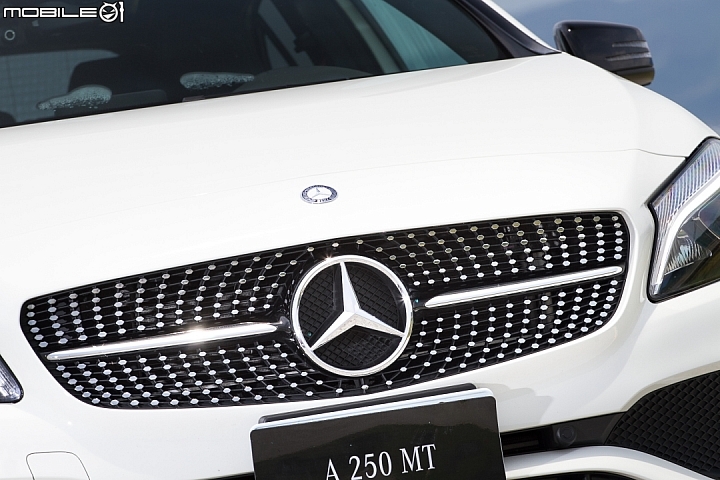 身份限量 錯過不再 Mercedes-Benz A250 Sport 6MT