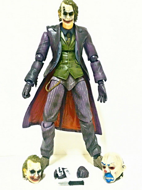 【開箱】PLAY ARTS 改 諾蘭電影版小丑 開箱文