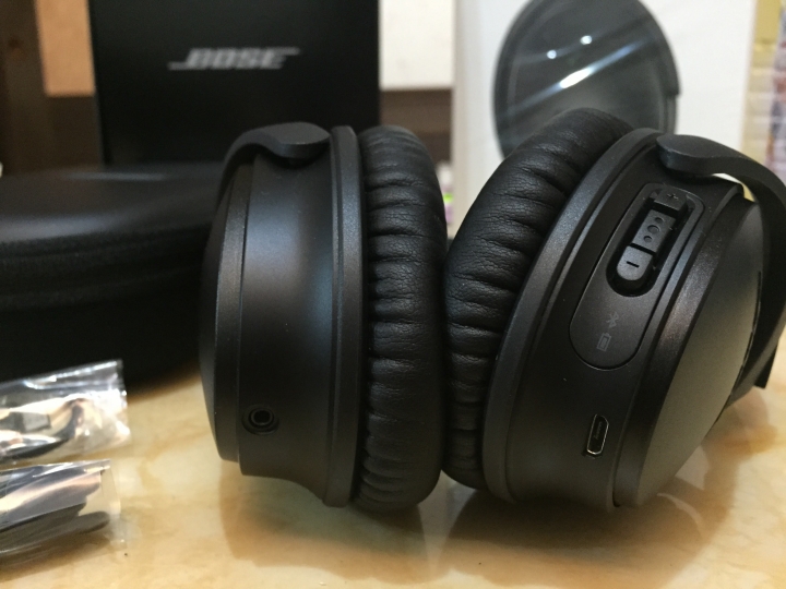 開箱、BOSE 2016全新抗噪無線耳機 QC35 (quiet comfort 35)