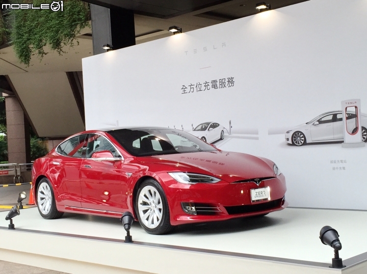 【國內新訊】Tesla快閃店於信義區開幕,正式進駐台灣市場