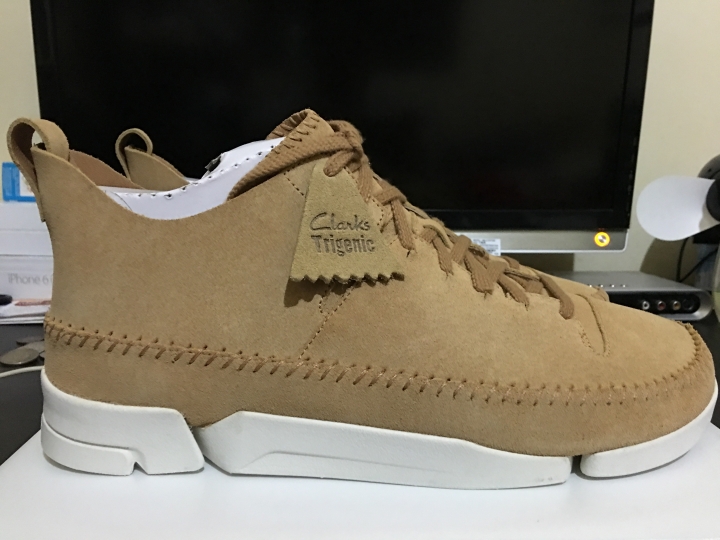 颱風過後的開箱 Clarks Trigenic Flex 全白、老鼠灰 女鞋 多色、多款、多圖 一次開完