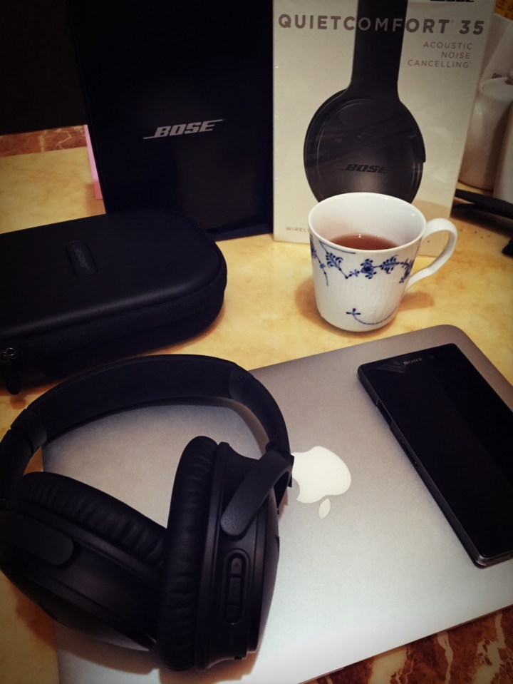 開箱、BOSE 2016全新抗噪無線耳機 QC35 (quiet comfort 35)