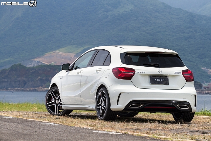 身份限量 錯過不再 Mercedes-Benz A250 Sport 6MT