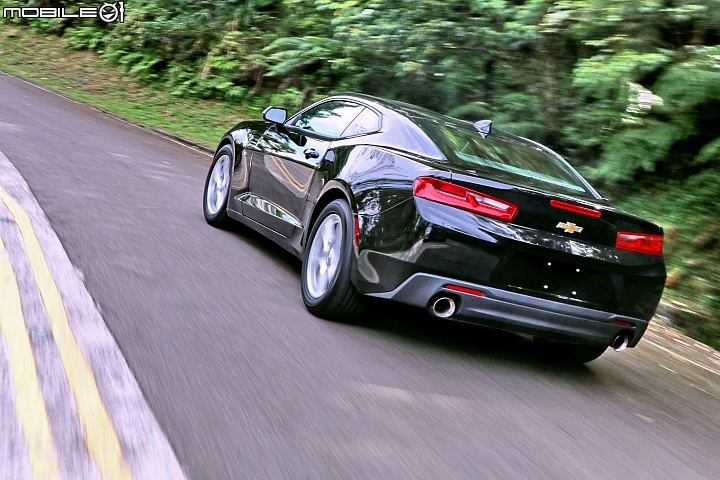 狂蜂來襲 Chevrolet Camaro LT 獨家在地試駕
