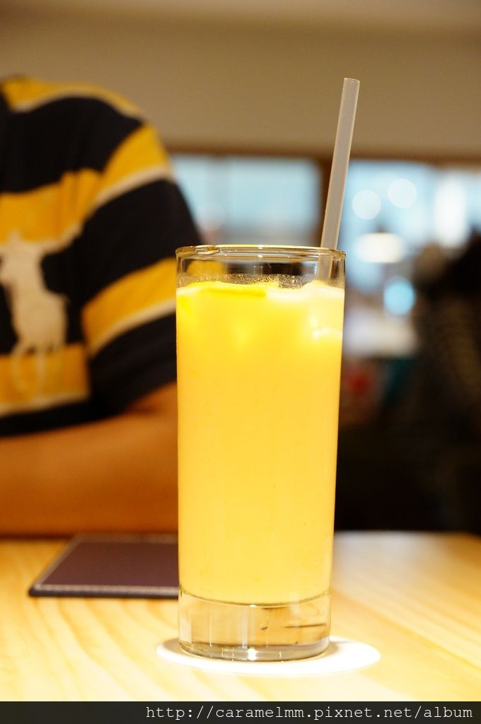 【台北大安】紐約早餐女王Sarabeth's 台灣1號店 強勢襲捲台灣!不用到日本也能品嚐到煙燻鮭魚班尼迪克蛋~忠孝敦化捷運/忠孝復興捷運/東區/SOGO敦化館