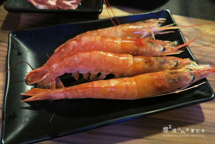 土城~燒肉眾 精緻炭火燒肉吃到飽(土城店)