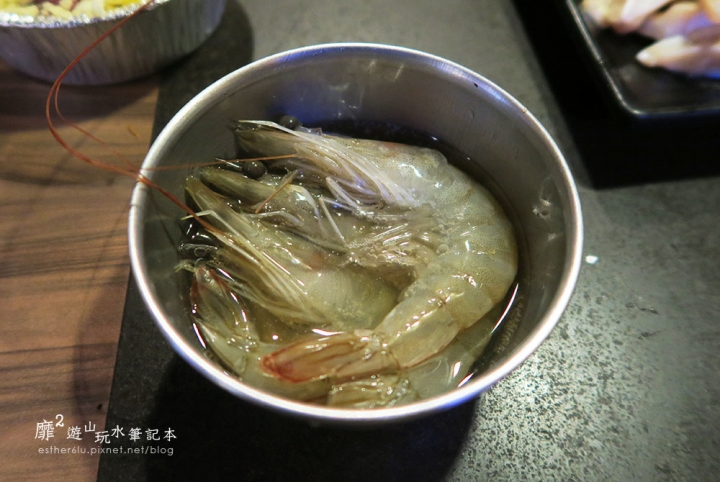土城~燒肉眾 精緻炭火燒肉吃到飽(土城店)
