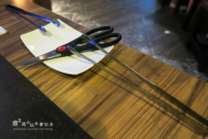 土城~燒肉眾 精緻炭火燒肉吃到飽(土城店)