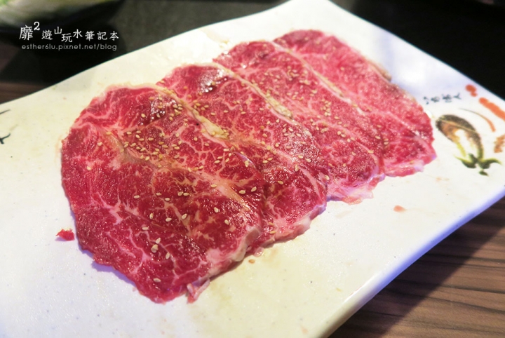 土城~燒肉眾 精緻炭火燒肉吃到飽(土城店)