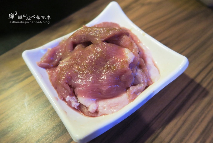 土城~燒肉眾 精緻炭火燒肉吃到飽(土城店)