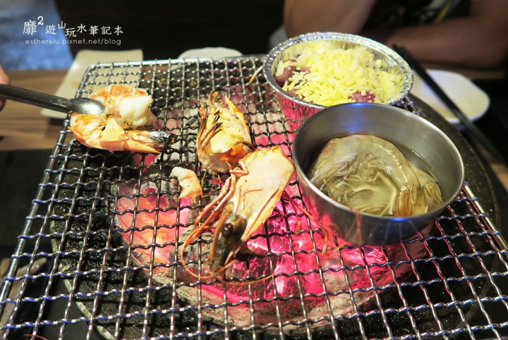 土城~燒肉眾 精緻炭火燒肉吃到飽(土城店)