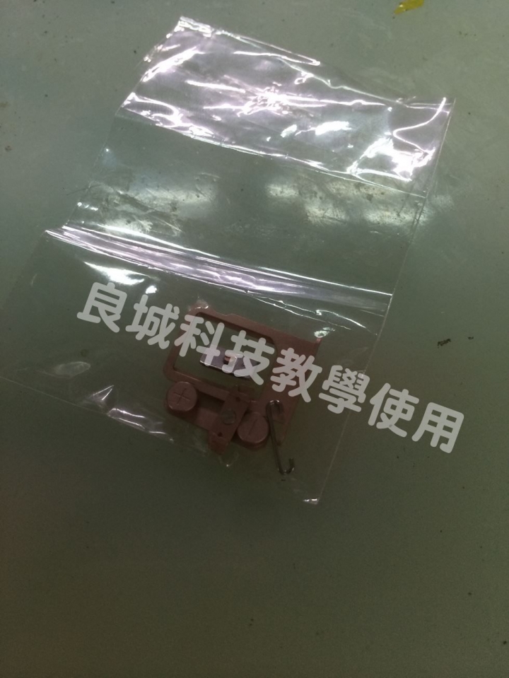 I Phone 5S 五馬分屍(不專業維修分享)