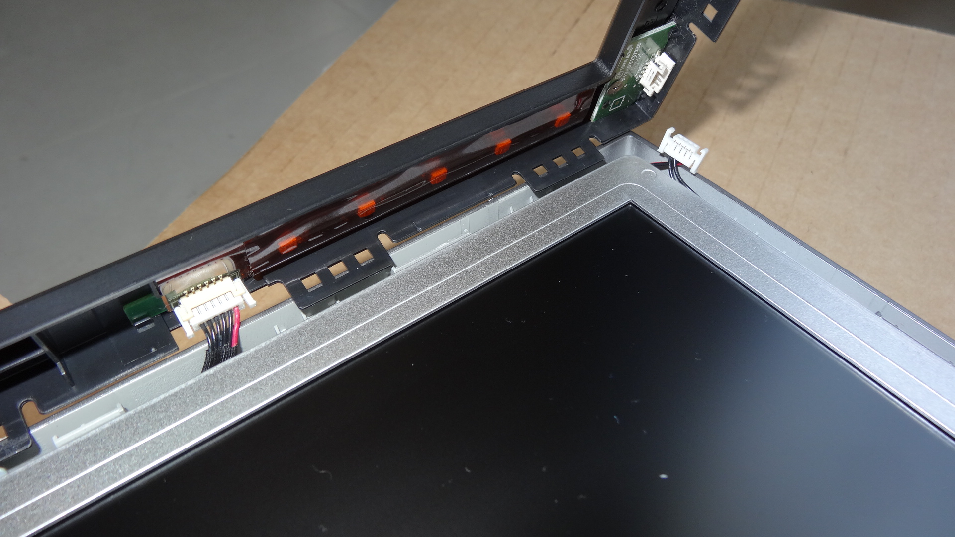 Dell U2410 損傷面板之更新分享