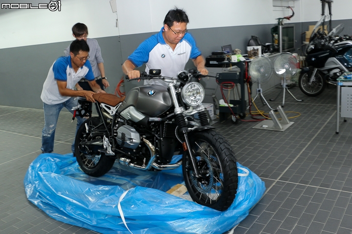 復古 Scrambler 風登場 2016 BMW R nineT Scrambler 到港開箱
