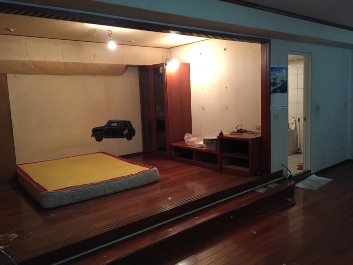 【開箱】25坪個性輕工業 - 破壞與重建 (10/06 照片更新)