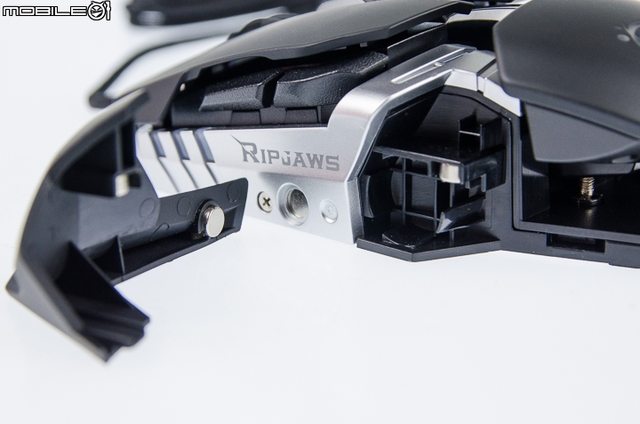 炫光設計 鍵指如飛 G.Skill RIPJAWS KM780 RGB鍵盤與MX780滑鼠試用