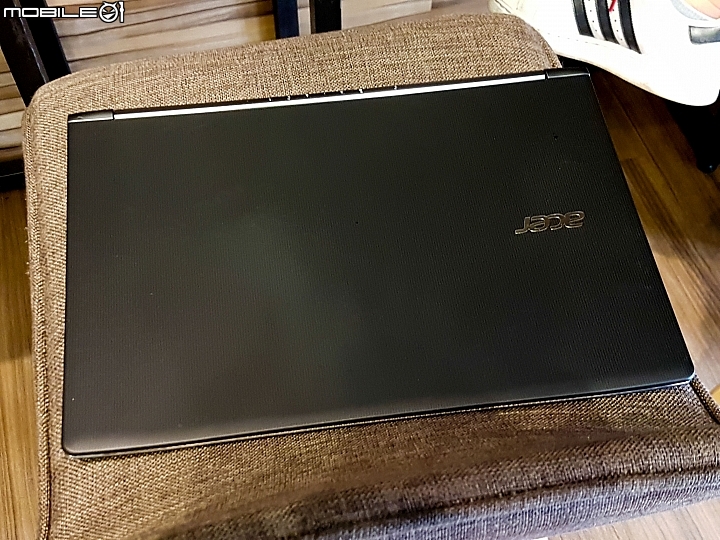 妥妥的輕薄筆電acer s5-371