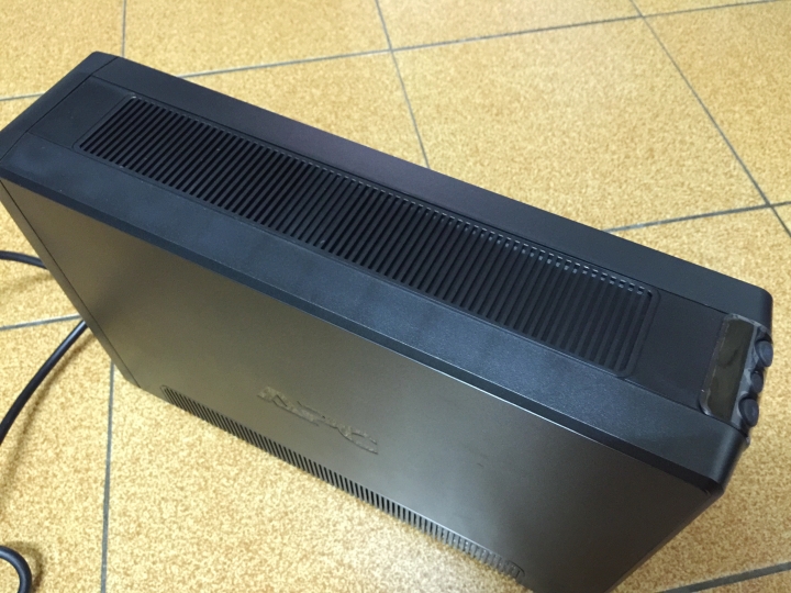 停電 跳電的救星 APC Back-UPS Pro 1000 在線互動式UPS