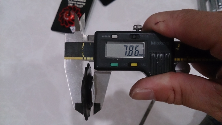 SRAM RIVAL 10速 導輪裂開更換