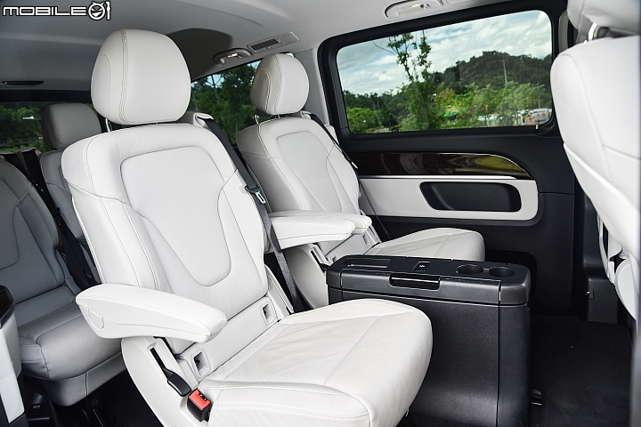 新勢力來襲 Mercedes-Benz V250d Avantgarde