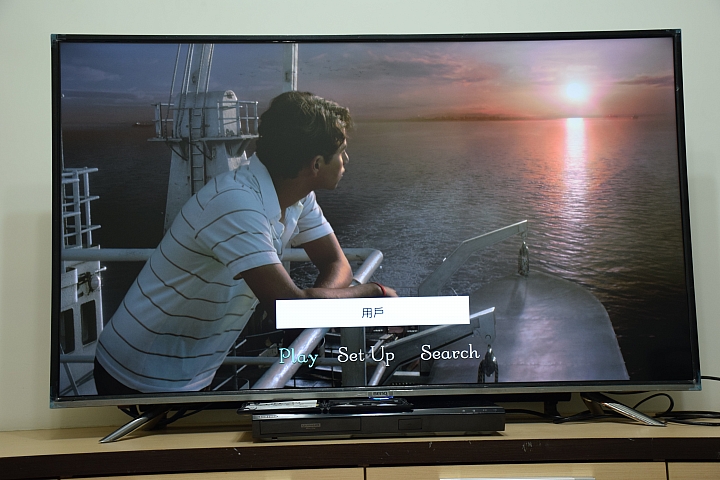 UHD disc player 與 BenQ 50IZ7500 絕妙搭配體驗 4K 完美呈現
