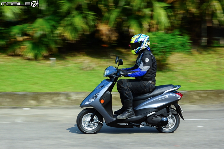 家庭好助手 YAMAHA AXIS Z 勁豪 125 媒體試駕