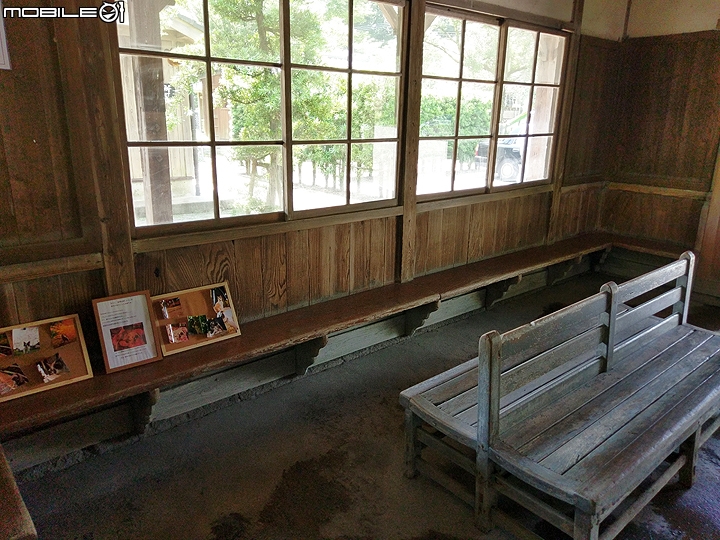 搭上復古的JR隼人之風號 沿途觀賞櫻島火山