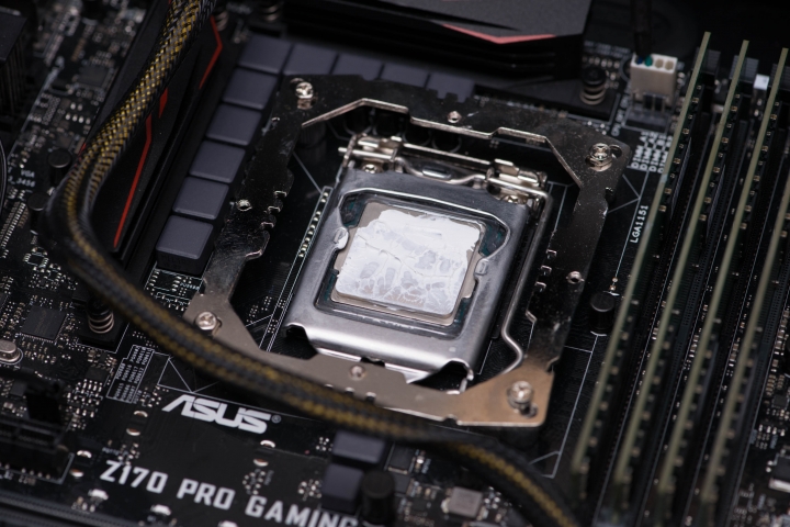 ib-e extreme i7-6700K ASUS z170 pro gaming 安裝問題
