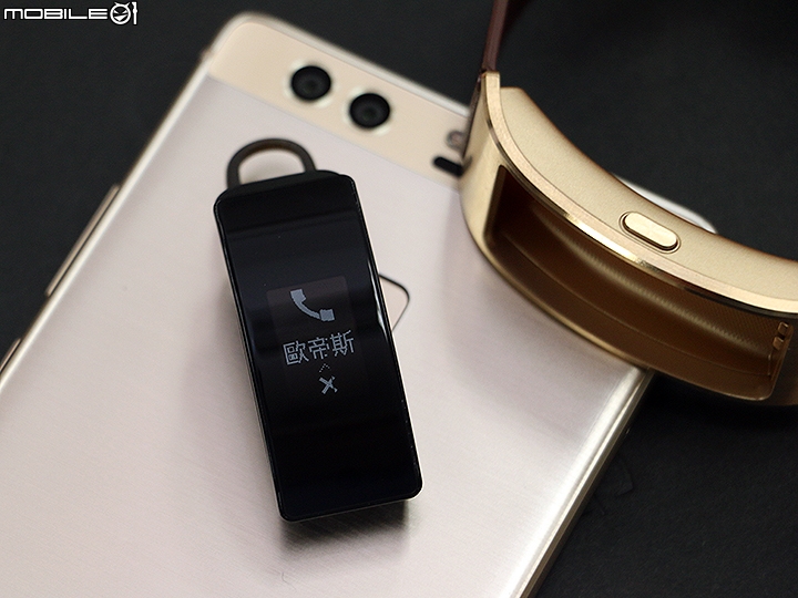 一秒切換藍牙耳機/智慧手環 HUAWEI TalkBand B3試用
