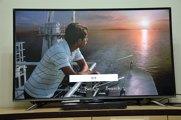 UHD disc player 與 BenQ 50IZ7500 絕妙搭配體驗 4K 完美呈現