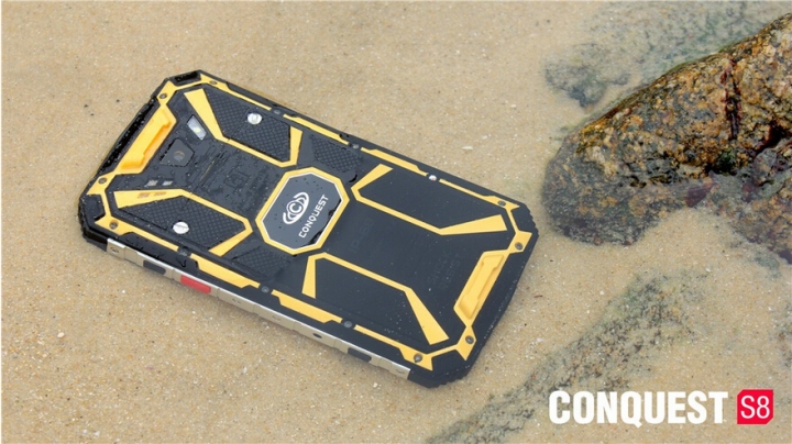 世界上防護性能最強大的智慧型手機? Conquest S8 !