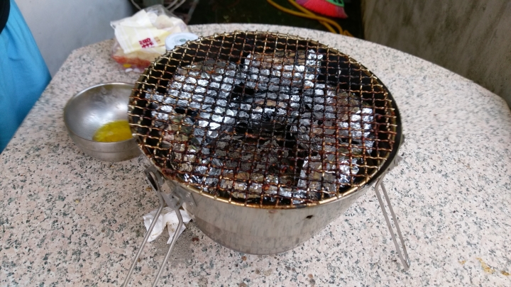 隨身烤肉架~隨便寫的開箱文~圖多